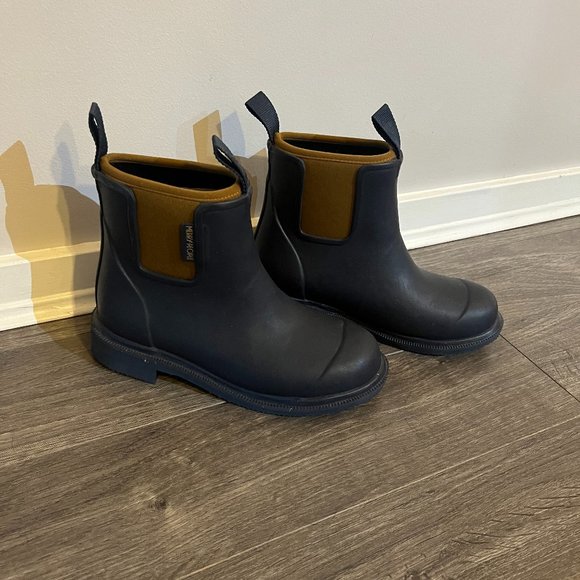 Brand new Merry People Ankle Bobbi Rain Boots - Picture 1 of 3